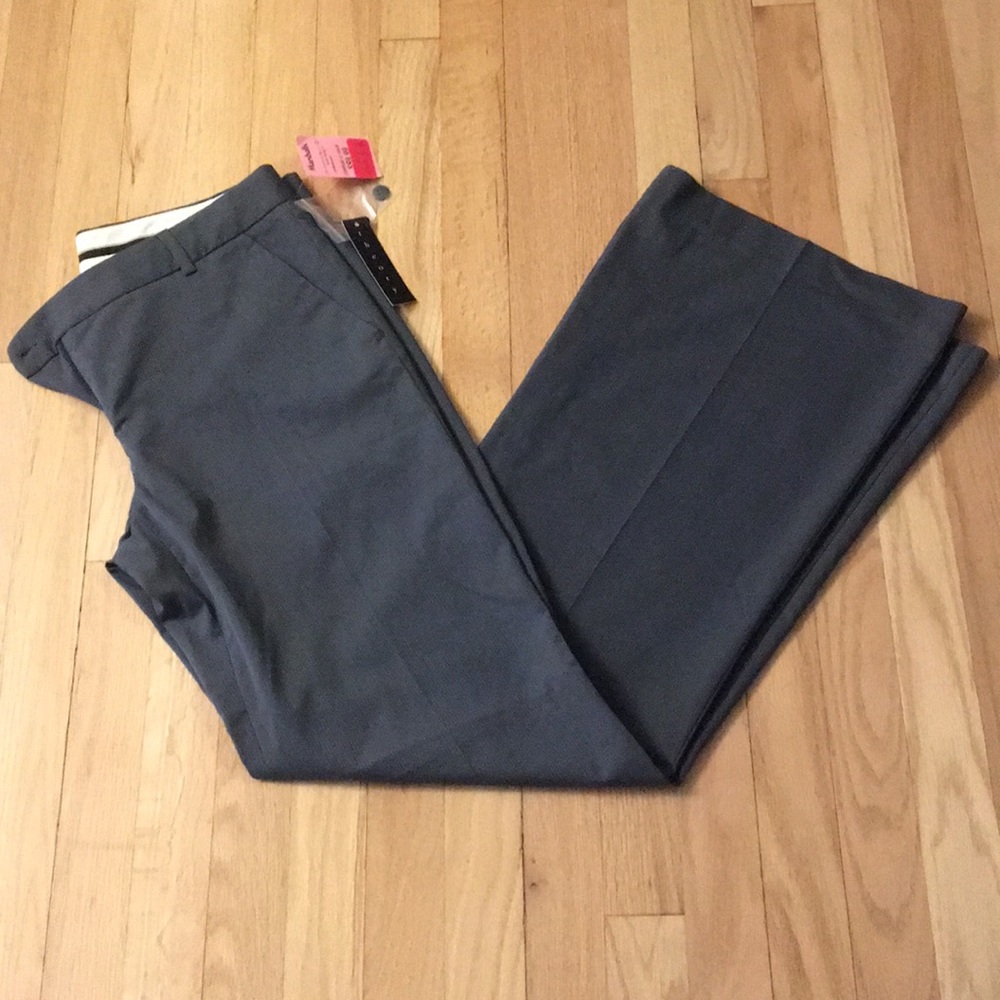 Size 10 grey pinstriped pant by THEORY. NWT.